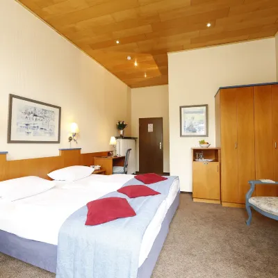 Hotel Karl Noss Hotels near Cochem Castle