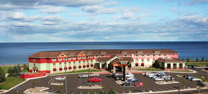 Canal Park Lodge Hotels in Duluth