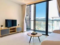 Wise Stay Scenia Bay Apartment
