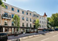 Frederic Koklen Boutique Hotel Hotels near Arcadia Beach
