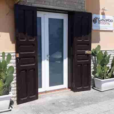 Gazebo Rooms Hotel Exterior