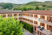 Hôtel Beau Rivage Condrieu فنادق في Saint-Pierre-de-Boeuf