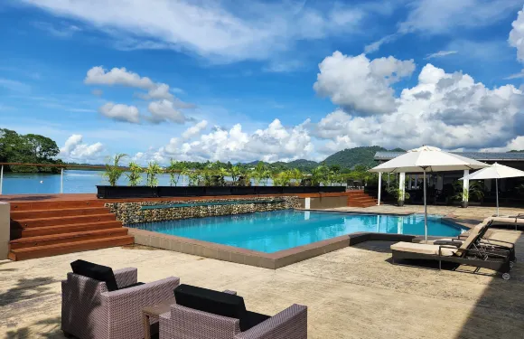 蘇瓦拉米灣諾富特酒店