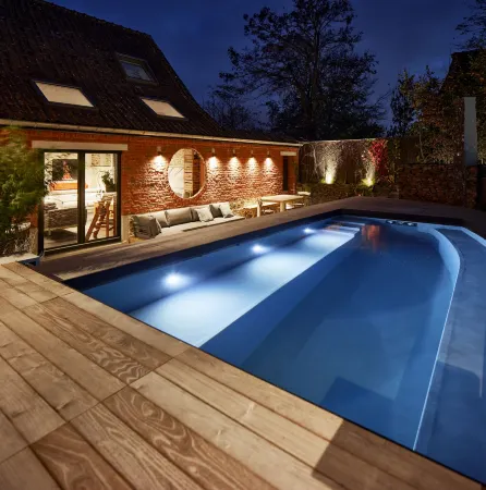 Charly 132 Отели в г. Нивель