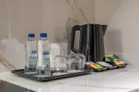 OLI HOTEL & SUITES - Condos