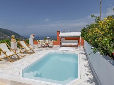 Art Gallery Villa Kefalonia Sea View and Breakfast