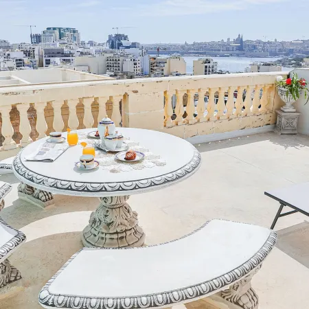 Nobilis Boutique Living