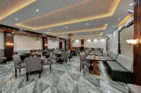 Click Hotel Narayana