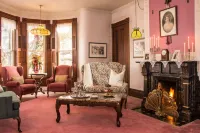 Sutherland House Victorian Bed and Breakfast Hotels in Canandaigua