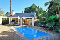 Petit Plaisir Cottage - Private Pools