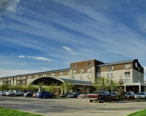 Chateau Nova Kingsway Hotels near Glenora