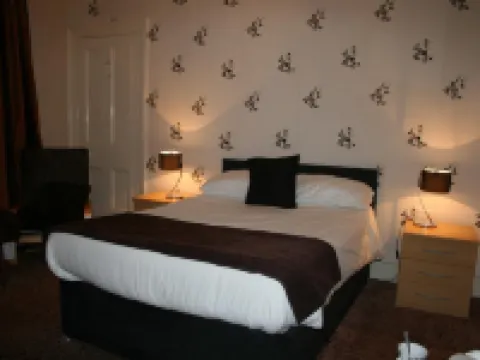 Royal Hotel Hotels in Girvan