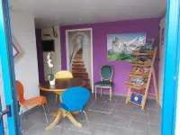 Le Clos des Epinettes Hotels in Ange