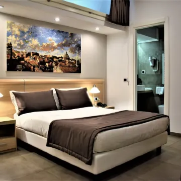 Hotel Paolo II Hotels near Piazza Cavour