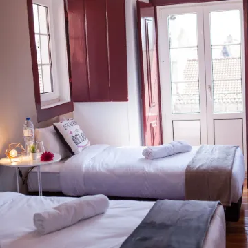 Lx センター シアード ビカのケーブルカー周辺のホテル