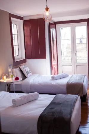 LX Center Chiado Отели рядом с достопримечательностью «площадь Рестаурадориш»