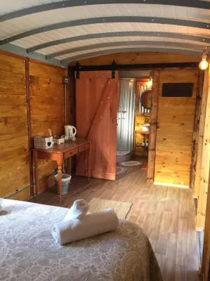 Sunbird Guest House - Pensions
