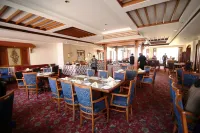 Hotel President