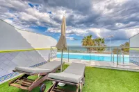 Playavera - Pools