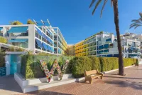 W Ibiza Отели рядом с достопримечательностью «Bus Station Santa Eularia»