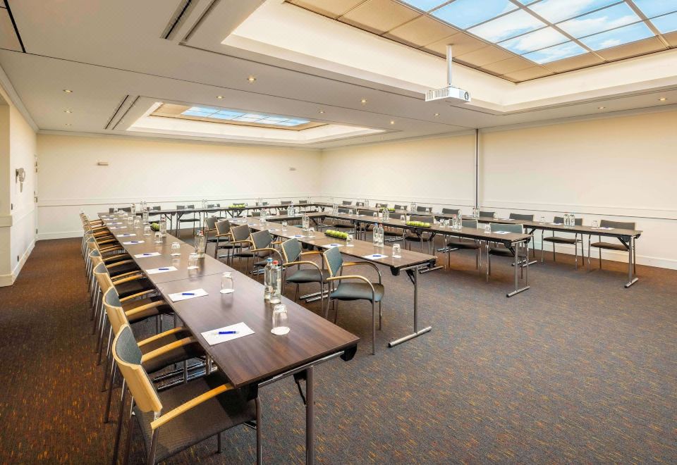 NH Brussels Carrefour de L Europe Over view