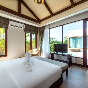 Triple Tree Beach Resort