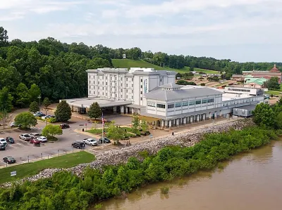 Riverwalk Casino Hotel Hotels in der Nähe von Lower Mississippi River Museum and Interpretive Center
