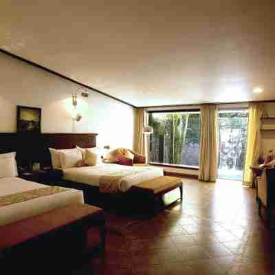 Celestia Suites at Leonia Rooms