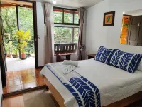 Cabinas El Pueblo B&B Monteverde