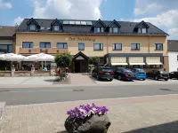 Zur Neroburg Hotel a Hillesheim