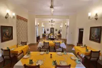 羅普尼瓦斯戈蒂飯店