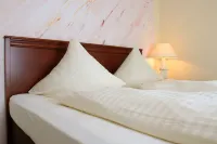Aparthotel Scheuer Hotels in Hurth