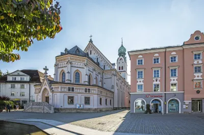 Hotel Seeblick Hotels in Altenmarkt an der Alz