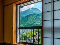 Yawaragi-No-Sato Yadoya - con vistas a la montaña