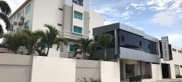 Hotel Mar Azul โรงแรมในมันตา