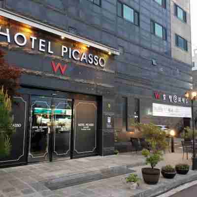 호텔피카소 Hotel Exterior