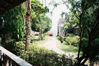 Silver Beach Resort Hotels near Thong Takian