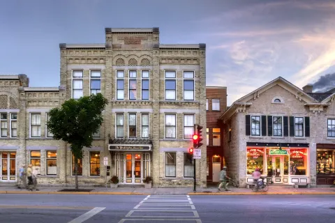 워싱턴 하우스 인