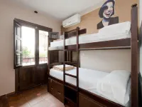 Oasis Backpackers' Hostel Granada Hotels in Granada