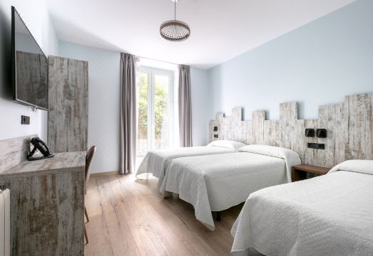 호스탈 안톤 마르틴 외관 이미지