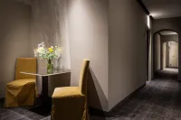 HNN Luxury Suites Hotels in Savignone