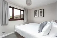 The Huntington - Donnini Apartments Hotels near Parkdean Resorts Sundrum Castle Holiday Park, Ayrshire