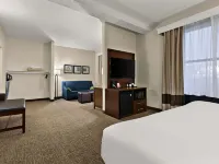 Comfort Suites Hotels near The Hermitage