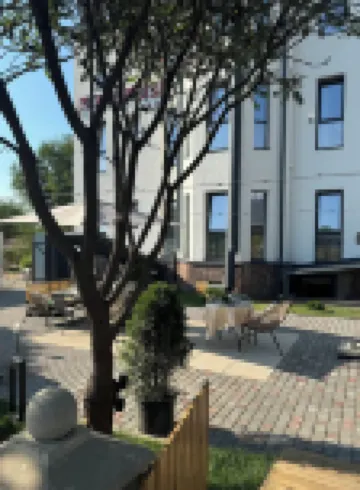 Mosh Mosh Boutique Hotel Hotel berhampiran Kazakhfilm Movie Studio