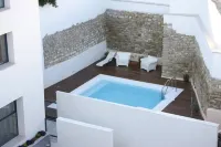 Yit El Postigo - Uima-altaat