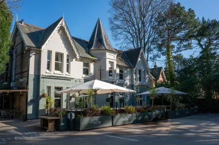 The Pavilion Arms Отели в г. Борнмут