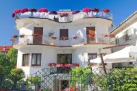 Hotel Due Torri Hotels near Path of the Gods