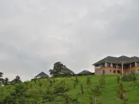 The Crested Crane Bwindi Hotel Hotels in Kinkiizi