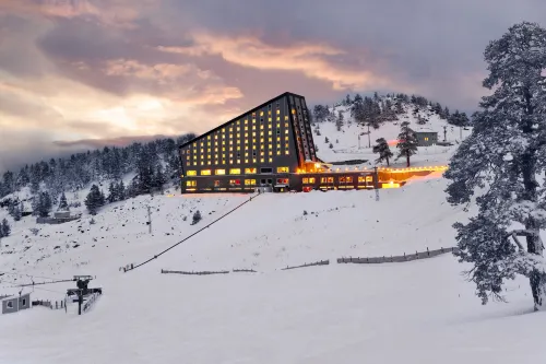 Kaya Palazzo Ski & Mountain Resort - bar