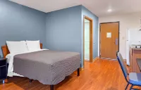 Extended Stay America Select Suites - Cliffdale Hotel a Seventy-First